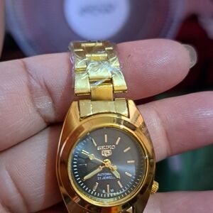 Seiko Gold-Tone Men's Automatic Watch with Black Dial